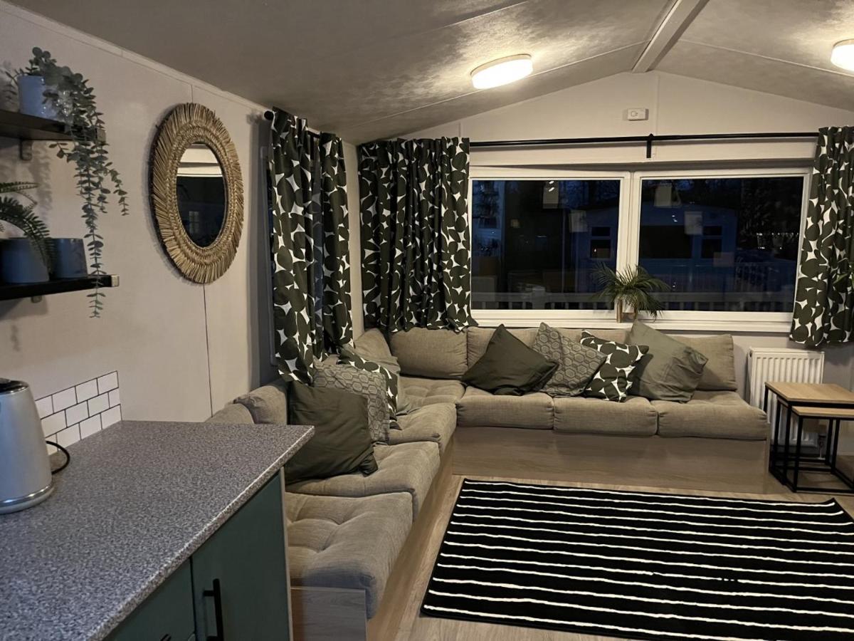 Beautiful 3 Bedroom Caravan With Hot Tub - Tattershall Lakes Eksteriør bilde
